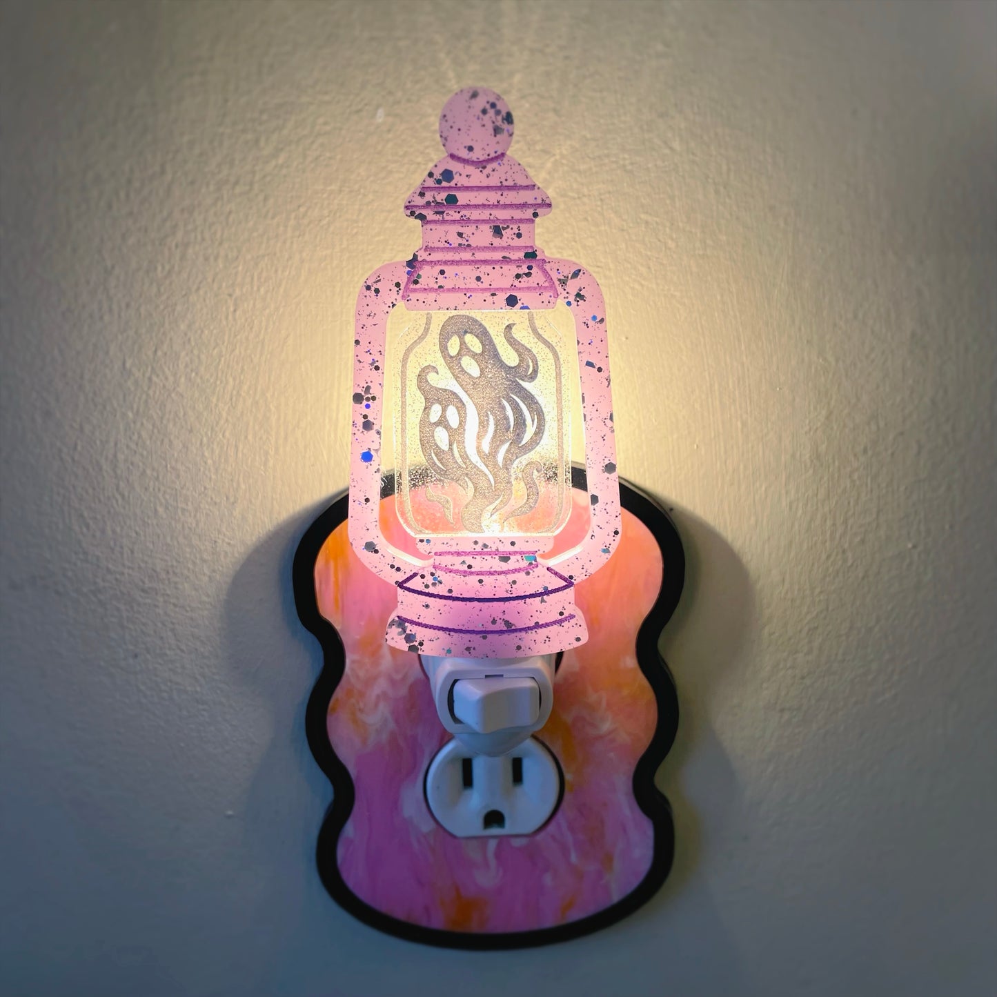 Ghouls Garden Lantern Of Souls Night Light // Manual & Automatic Options Available!