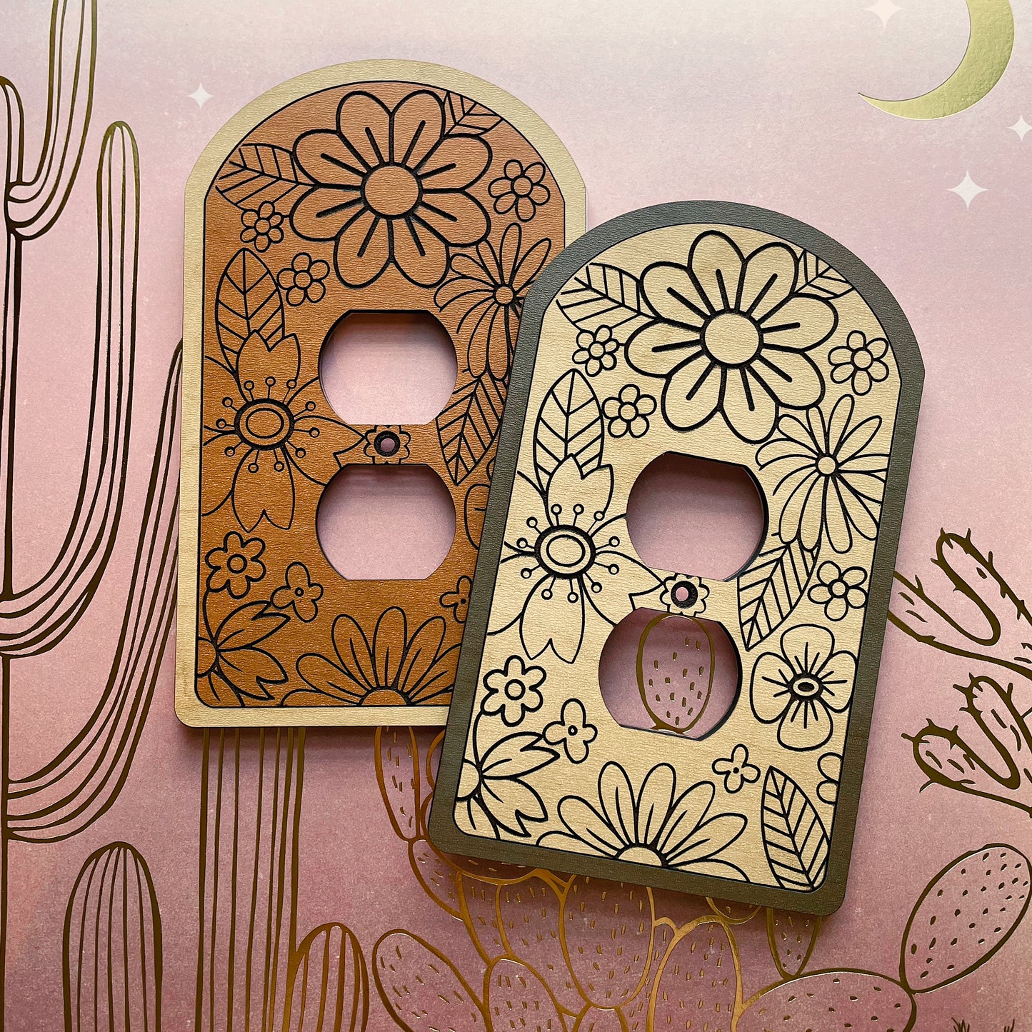 Grandmas Floral Cabin Outlet Cover